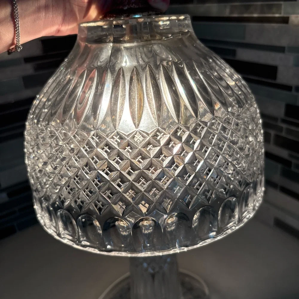 🏡 Vintage Crystal Table Lamp